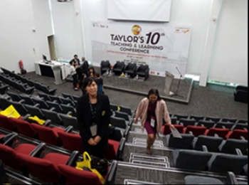 September 24-25, 2560 Prof. Dr. Sasiporn
Pongplinpis Head of English Department
Organize activities to present the
invention invented exhibition