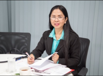 8 พฤศจิกายน 2560 รศ.ดร.นันทิยา
น้อยจันทร์ คณบดีคณะครุศาตร์
เป็นประธานจัดการประชุมคณะผู้บริหารประจำคณะ