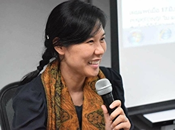 Friday, December 1, 2560. Fourth year
students in the English Faculty of
Education, Suan Sunandha Rajabhat
University. ELT Celebrations 2017: ASEAN
Focus)