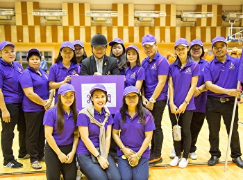 27 ธ้นวาคม 2560 รศ.ดร.นันทิยา น้อยจันทร์
คณบดีคณะครุศาสตร์ นำทีม บุคลากร
เข้าร่วมกิจกรรมการแข่งขันกีฬาสีบุคลากรประจำปี
2560