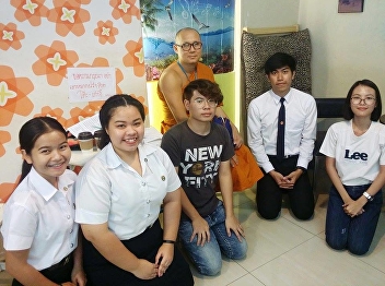 Ms. Manusawadee Bua Sa and Ms. Jittima
Thongporn, Faculty of Education Thai
language 1st Runner-up and 2nd Runner-up
Photo Contest 