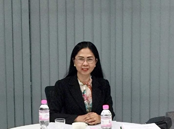 April 9, 2018 at 13.30-16.00 hrs.
Associate Professor Dr. Nantiya Noichan
chairs the meeting of the Executive
Committee of the Faculty of Education at
the Faculty of Education.