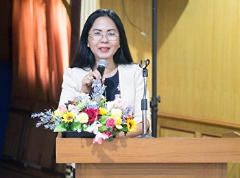 15 -16 พฤษภาคม 2561 อาจารย์ ดร.สุมาลี
เทียนทองดี
จัดโครงการอบรมเชิงปฏิบัติการภาษาอังกฤษเพื่อการสื่อสารของบุคลากรของคณะครุศาสตร์
โดย มี ผู้ช่วยศาสตราจารย์ ภาวิณี
โฆมานะสิน
รองคณบดีฝ่ายแผนและประกันคุณภาพการศึกษา
เป็นประธานกล่าวเปิดงาน ทั้งนี้
คณบดีคณะครุศาส