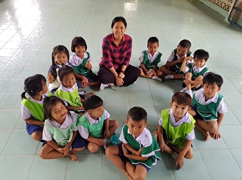 สาขาวิชาภาษาอังกฤษ คณะครุศาสตร์
ดำเนินงานบริการวิชาการในโครงการพัฒนาทักษะการสื่อสารภาษาอังกฤษของนักเรียนระดับชั้นประถมศึกษาโรงเรียนขนาดเล็กในสังกัดคณะกรรมการศึกษาขั้นพื้นฐาน