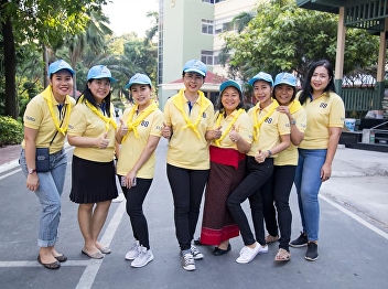 Thursday, December 26, 2018, Prof. Dr.
Nantiya Noichun, Dean of the Faculty of
Education, Suan Sunandha Rajabhat
University, along with assistant
doctoral degree administrators That has
put down the sweeping area around the
university and Rajathiwas Templ