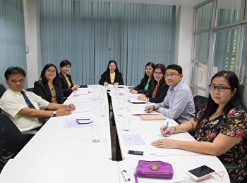 วันที่ 7 มกราคม 2562 เวลา 9.30 น.
รองศาสตราจารย์ ดร.นันทิยา น้อยจันทร์
คณบดี คณะครุศาสตร์
เป็นประธานการประชุมกรรมการบริหารคณะครุศาสตร์
ณ ห้องประชุม สำนักงานคณะครุศาสตร์ ชั้น 3